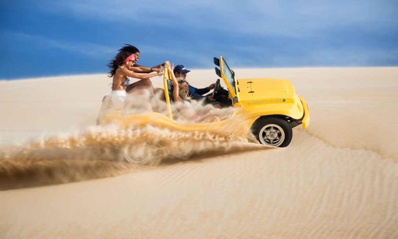 Buggy nas Dunas de Genipabu